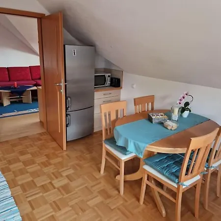 Apartman Apartma Aurora Hrase
