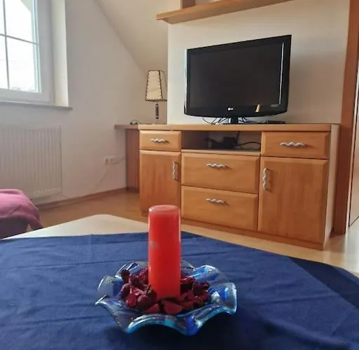 Apartma Aurora 公寓 Hrase