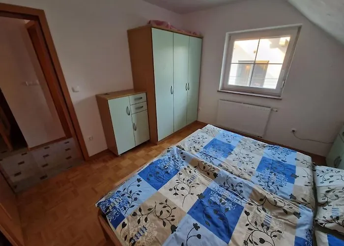 Apartma Aurora 公寓 *